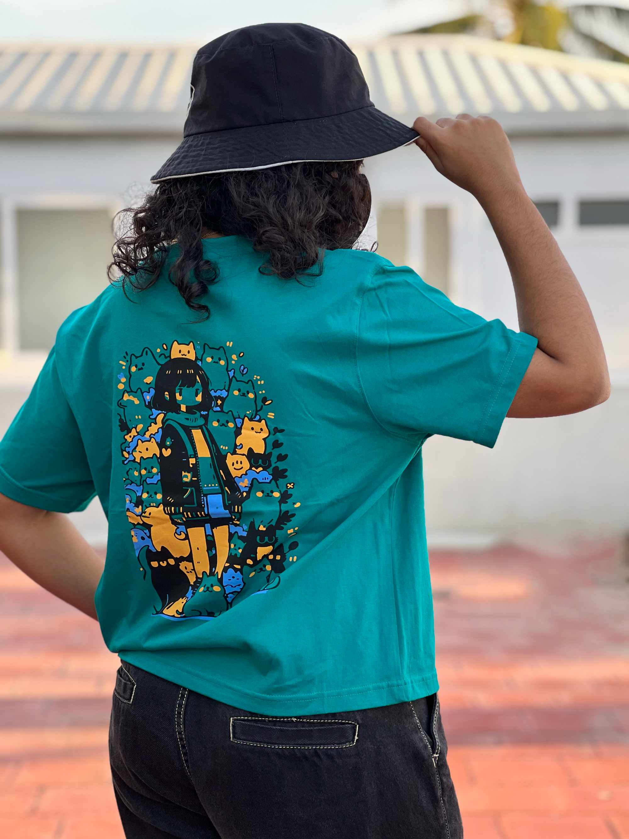 Women's "Cats" Back Printed Boxy T-Shirt | Available in 4 Colors