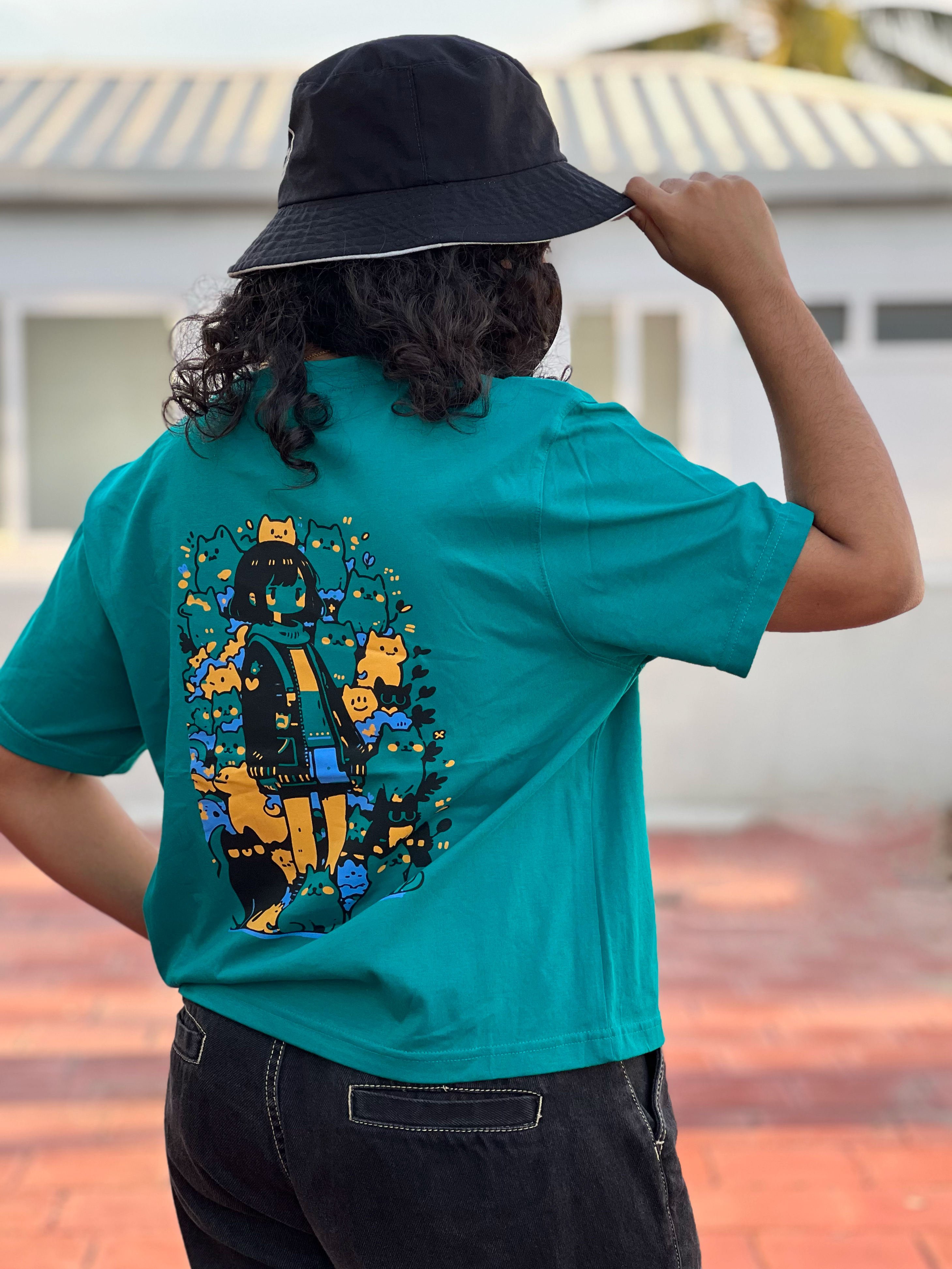 Women's "Cats" Back Printed Boxy T-Shirt | Available in 4 Colors
